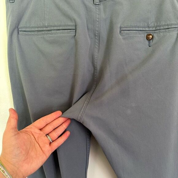 Mugsy Men’s Classic Chinos Marinas Classic Fit Super Stretch Technology in Steel - Picture 6 of 16